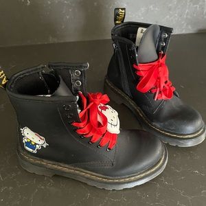 Kids Hello Kitty Dr.Martens